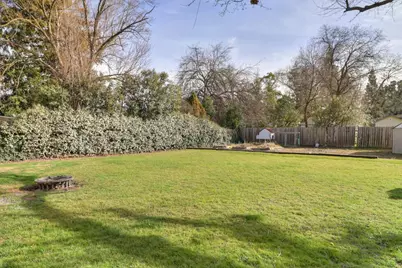 8788 Elm Avenue, Orangevale, CA 95662 - Photo 36