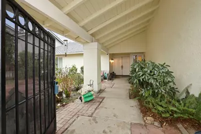 2424 Meadow Lake, Stockton, CA 95207 - Photo 4