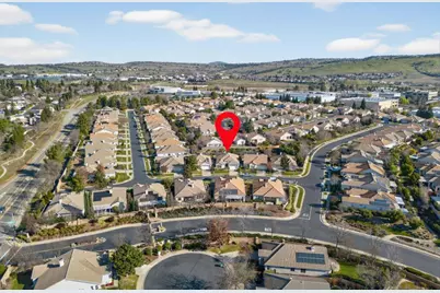 9021 Fallsmont Drive, El Dorado Hills, CA 95762 - Photo 34