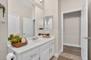 9021 Fallsmont Dr, El Dorado Hills, CA 95762 - Photo 8