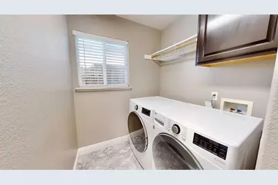 9573 Spring River Way, Elk Grove, CA 95624 - Photo 30