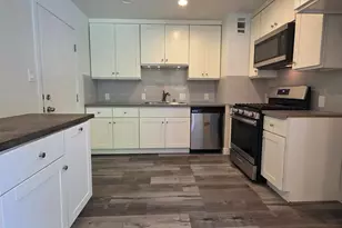 841 Fairway Dr, West Sacramento, CA 95605 - Photo 8