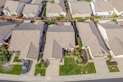7901 Dearne Way, Elk Grove, CA 95757 - Photo 30