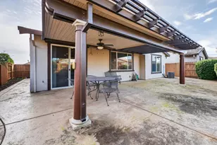 7901 Dearne Way, Elk Grove, CA 95757 - Photo 26