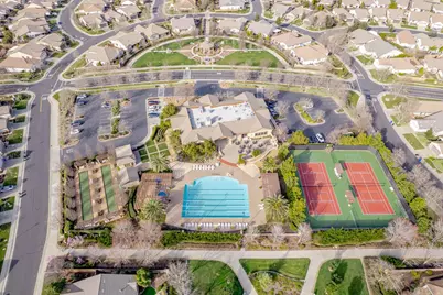 7901 Dearne Way, Elk Grove, CA 95757 - Photo 38