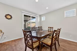 7901 Dearne Way, Elk Grove, CA 95757 - Photo 10