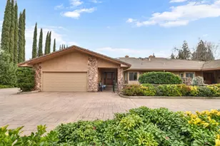 2812 Lacy Ln, Sacramento, CA 95821 - Photo 2