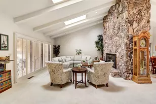 2812 Lacy Ln, Sacramento, CA 95821 - Photo 8