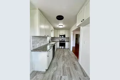 944 W 22nd Street, Merced, CA 95340 - Photo 4