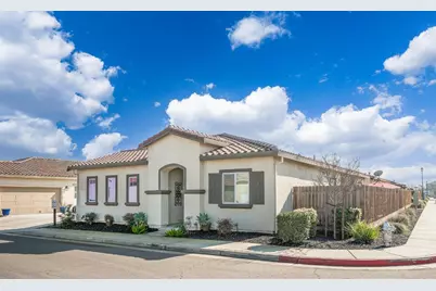 869 Grace Drive, Los Banos, CA 93635 - Photo 2