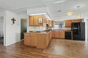 Millbrook Circle, Sacramento, CA 95828 - Photo 20