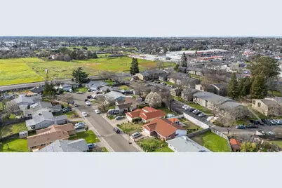 3613 Winthrop Court, North Highlands, CA 95660 - Photo 36