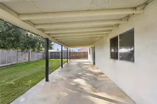 12216 Quicksilver St, Waterford, CA 95386 - Photo 18