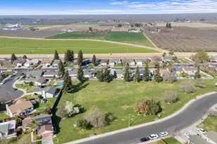 12216 Quicksilver St, Waterford, CA 95386 - Photo 22