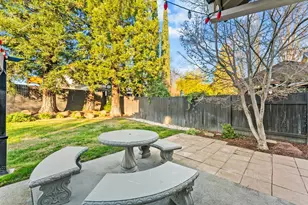 5113 Walnut Garden Ct, Carmichael, CA 95608 - Photo 48