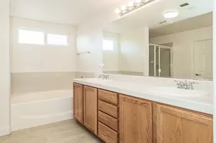 2721 Holland Ave, Clovis, CA 93611 - Photo 32