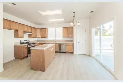 2721 Holland Avenue, Clovis, CA 93611 - Photo 12