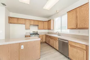 2721 Holland Ave, Clovis, CA 93611 - Photo 14