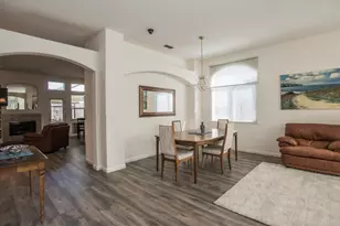 5140 Whisper Oaks Ln, Carmichael, CA 95608 - Photo 10