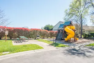5140 Whisper Oaks Ln, Carmichael, CA 95608 - Photo 58