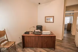 5140 Whisper Oaks Ln, Carmichael, CA 95608 - Photo 22