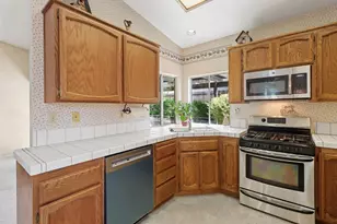 8200 Montville Ct, Antelope, CA 95843 - Photo 10