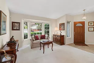 8200 Montville Ct, Antelope, CA 95843 - Photo 6