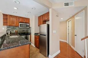 1353 Hood Rd, Sacramento, CA 95825 - Photo 10