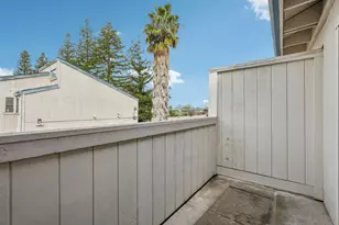 1353 Hood Rd, Sacramento, CA 95825 - Photo 18