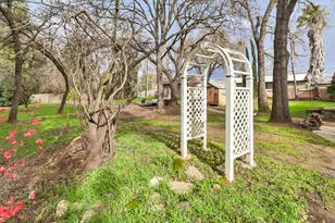 3200 Becerra Way, Sacramento, CA 95821 - Photo 54