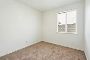 8340 Cantwell Dr, Elk Grove, CA 95624 - Photo 16