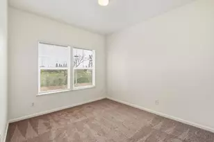 8340 Cantwell Dr, Elk Grove, CA 95624 - Photo 18