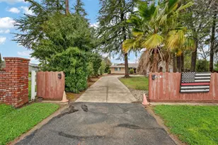 9481 Oak Ave, Orangevale, CA 95662 - Photo 2