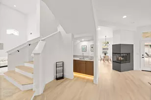 6051 Kenneth Oak Way, Fair Oaks, CA 95628 - Photo 16