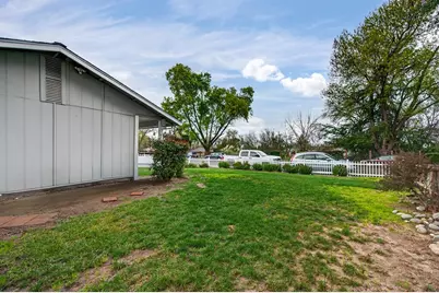 6367 Denton Way, Citrus Heights, CA 95610 - Photo 8