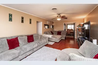 5406 59th Street, Sacramento, CA 95820 - Photo 4