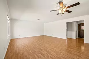 1213 Kimberly Dr, Yuba City, CA 95993 - Photo 8