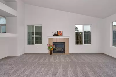 2179 W Rock Creek Court, Merced, CA 95348 - Photo 10