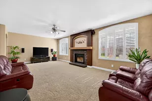 3526 Lake Terrace Dr, Elk Grove, CA 95758 - Photo 24