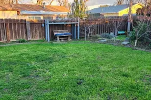 1908 Debonaire Ct, Modesto, CA 95350 - Photo 34