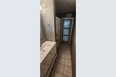 1908 Debonaire Court, Modesto, CA 95350 - Photo 32