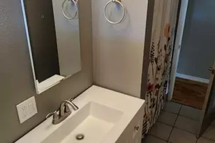 1908 Debonaire Ct, Modesto, CA 95350 - Photo 32