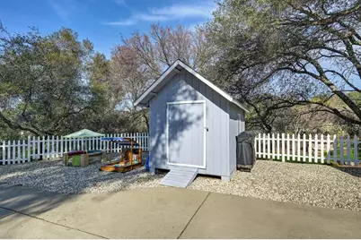 737 Cresta Court, El Dorado Hills, CA 95762 - Photo 52