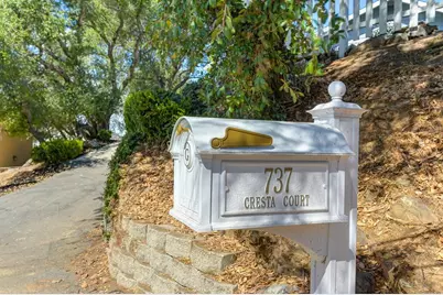 737 Cresta Court, El Dorado Hills, CA 95762 - Photo 4
