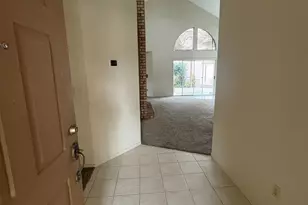 1829 Oak Leaf Dr, Modesto, CA 95354 - Photo 4