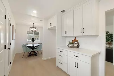 2525 Encinal Avenue, Sacramento, CA 95822 - Photo 10