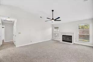 2192 Royal Wood Ln, Turlock, CA 95380 - Photo 18