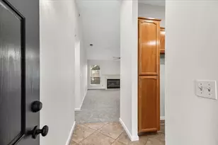 2192 Royal Wood Ln, Turlock, CA 95380 - Photo 8