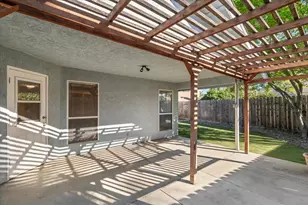 2192 Royal Wood Ln, Turlock, CA 95380 - Photo 44