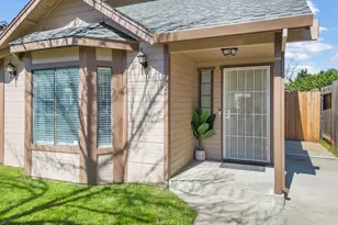 1521 Dezzani Ln, Modesto, CA 95358 - Photo 4